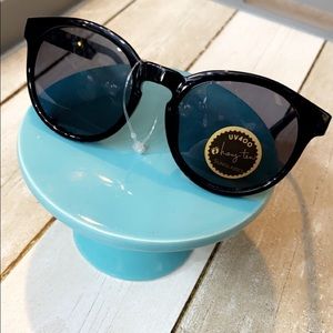 Hang Ten kids sunglasses( gender neutral)